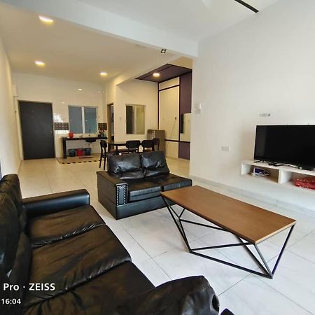 Icolor Home & Stay Ch4 Tanah Rata Exterior photo